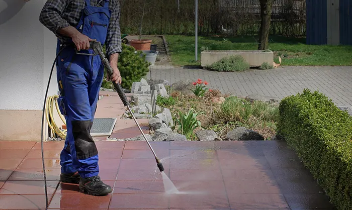 hoa-cleaning-section-image-b