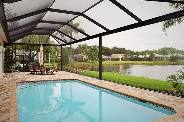 pool-cage-cleaning-section-image-b